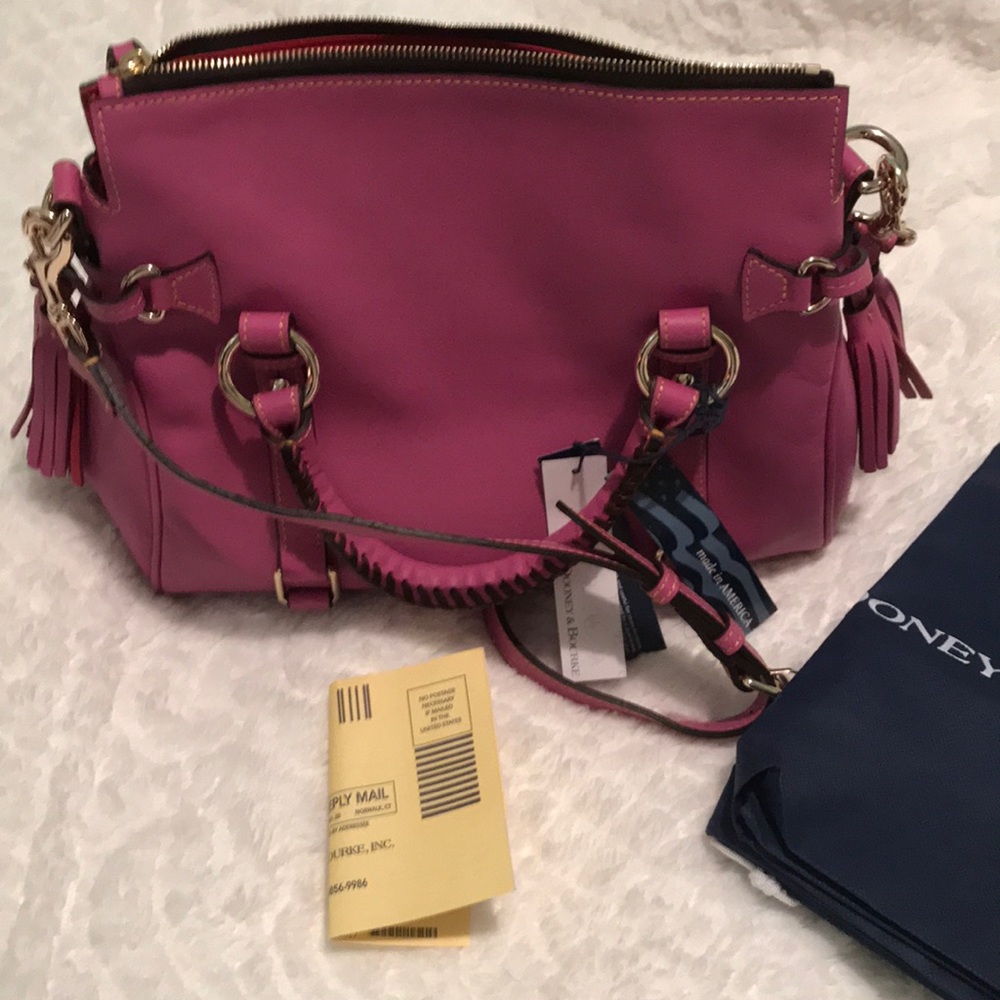 NWT Dooney and Bourke Satchel in Rare Orchid small